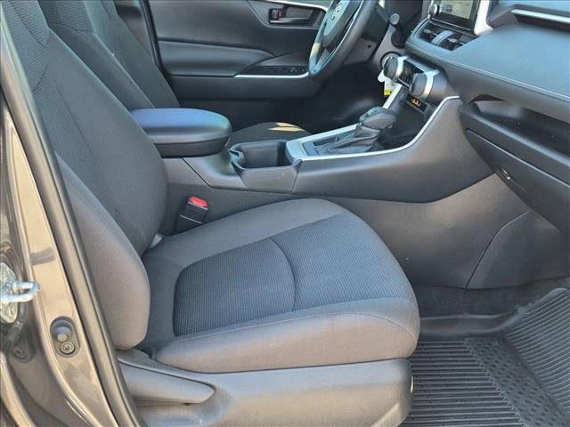 Used 2023 Toyota RAV4 LE FWD image 19