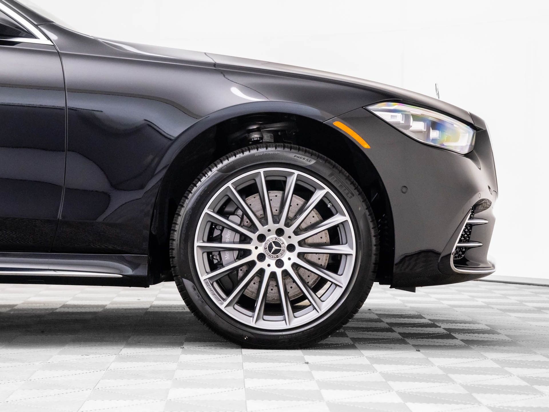 New 2026 Mercedes-Benz S 580 4MATIC Sedan image 32