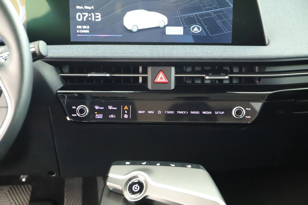 Used 2022 Kia EV6 Wind w/ Wind Technology Package AWD/4WD image 20