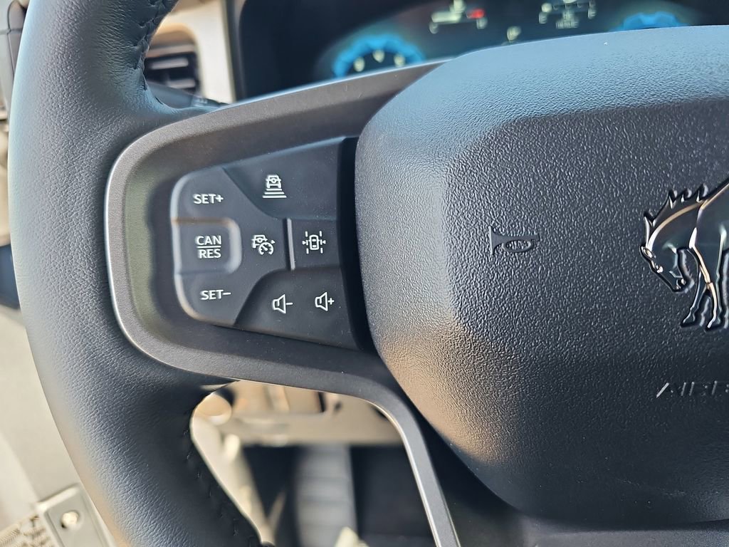 New 2025 Ford Bronco Outer Banks image 16