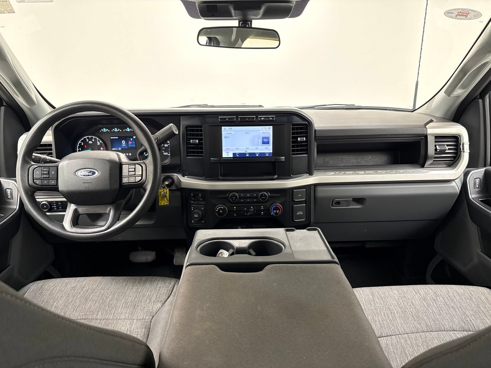 Used 2023 Ford F250 XL w/ STX Appearance Package AWD/4WD image 28