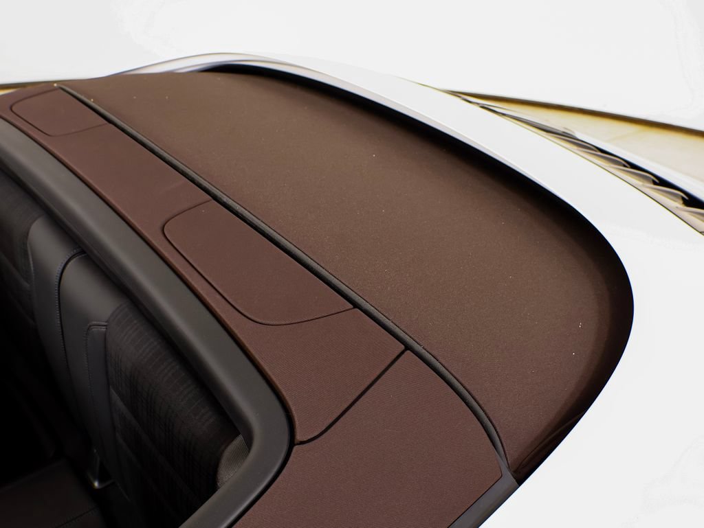 Certified 2025 Porsche 911 Carrera T RWD image 13