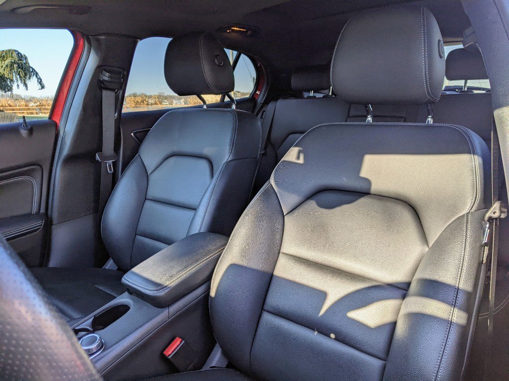 Used 2018 Mercedes-Benz GLA 250 4MATIC image 16