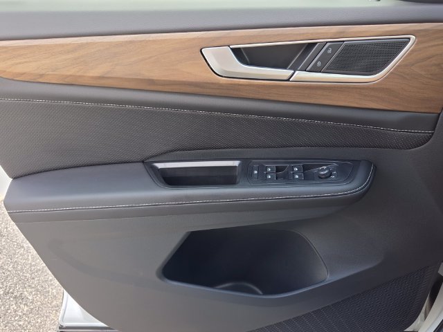 New 2026 Volkswagen Atlas SE FWD image 27