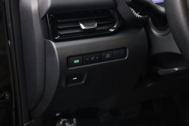 Used 2023 Nissan Sentra SV image 13