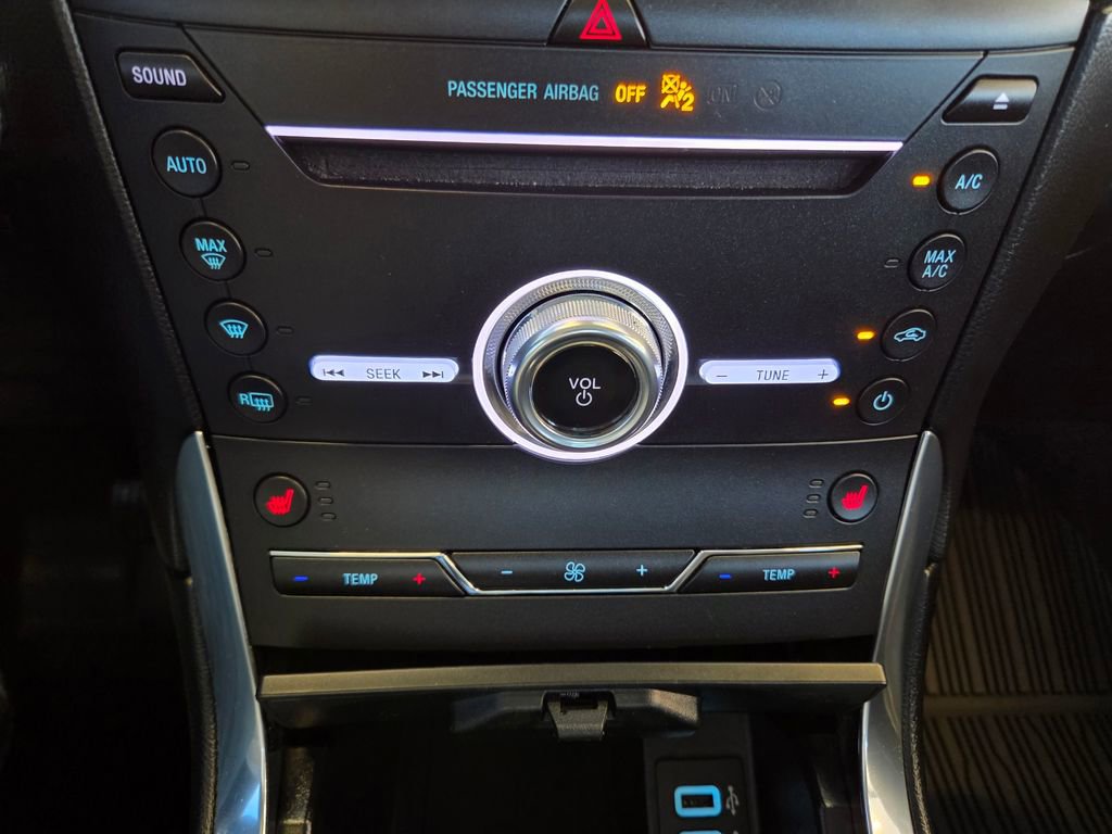 Used 2019 Ford Edge Titanium w/ Cold Weather Package AWD/4WD image 46