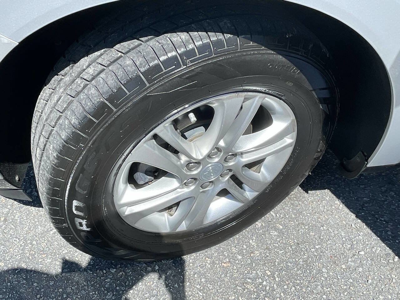 Used 2020 Buick Enclave Essence w/ Sound and Sites Package FWD image 20