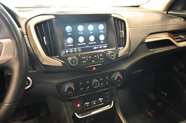 Used 2018 GMC Terrain Denali w/ Advanced Safety Package AWD/4WD image 14