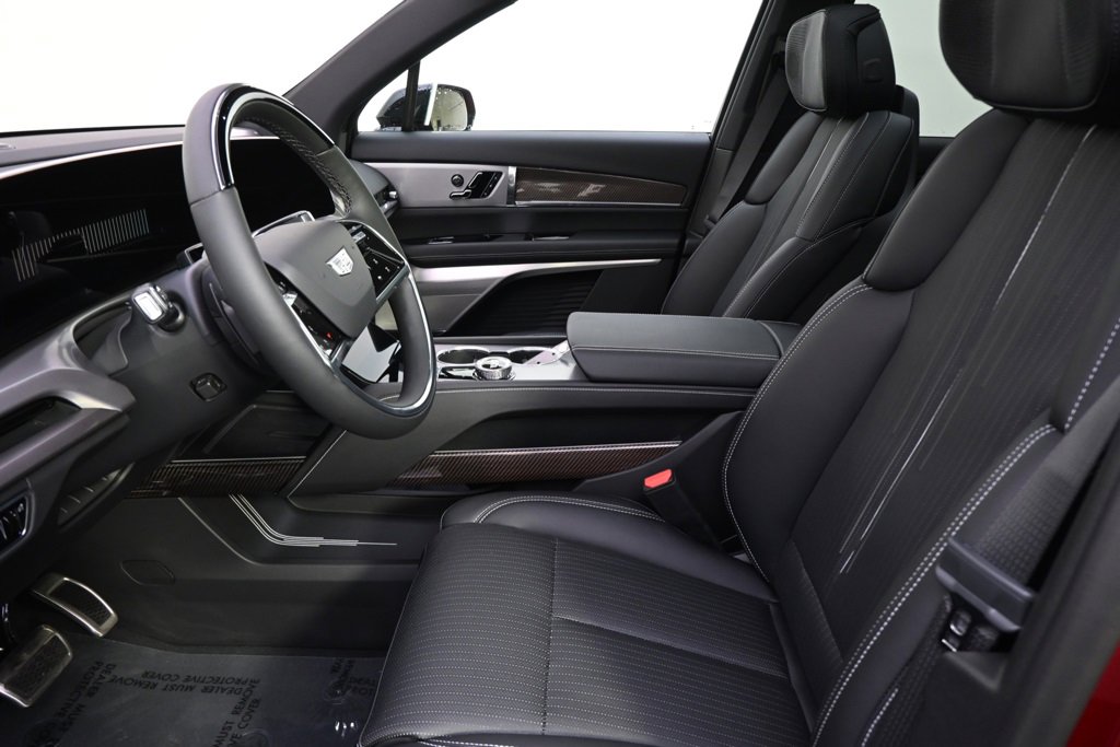 New 2026 Cadillac Vistiq Sport w/ LPO, Floor Liner Package image 13