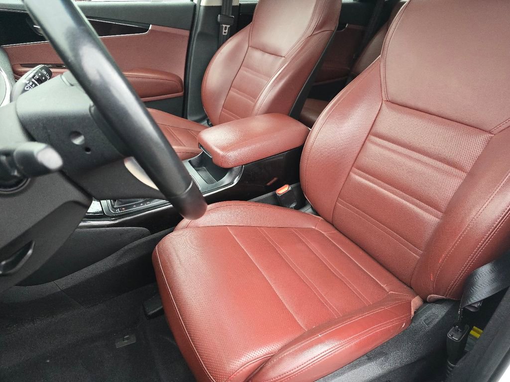 Used 2018 Kia Sorento SX image 22