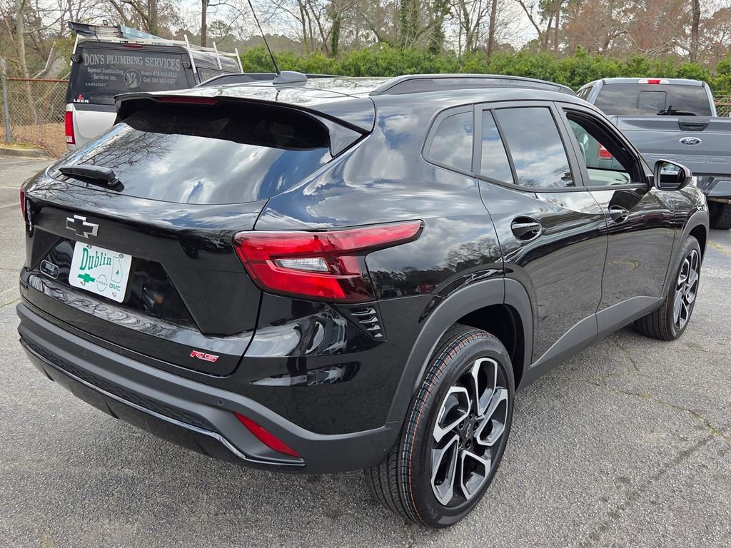 New 2026 Chevrolet Trax RS w/ Sunroof Package image 12