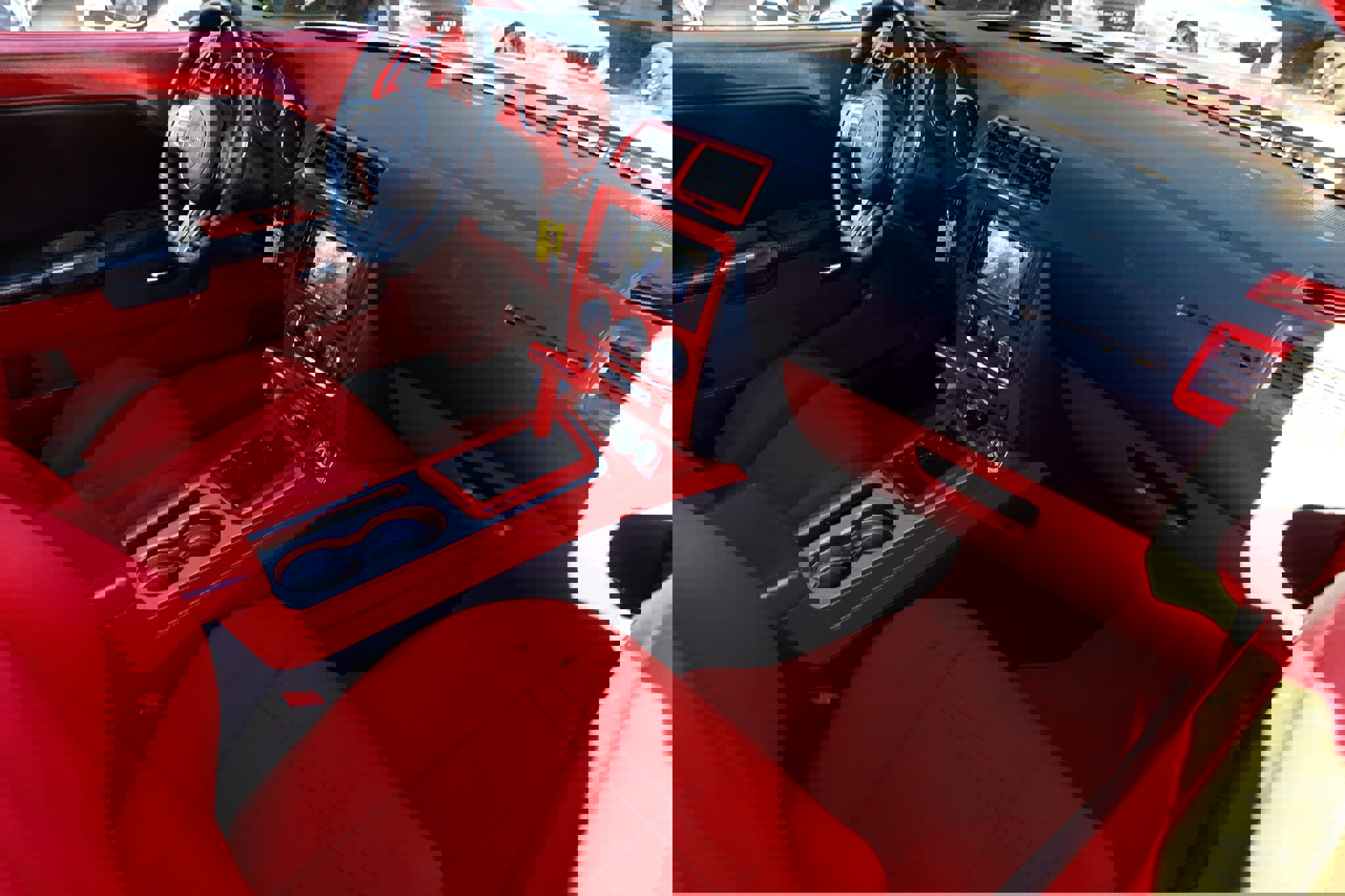 Used 2014 Dodge Challenger R/T image 15