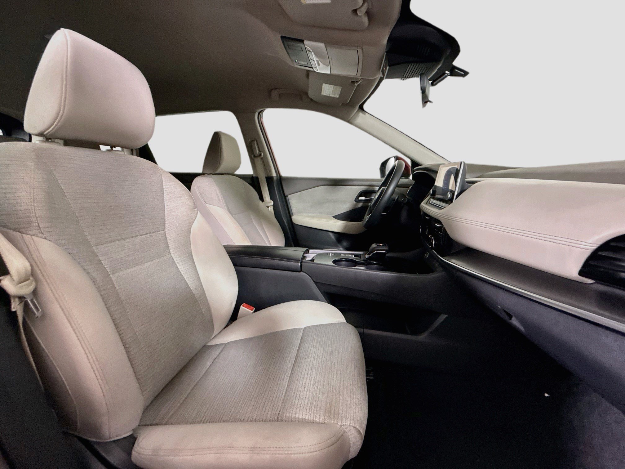 Used 2022 Nissan Rogue SV FWD image 29