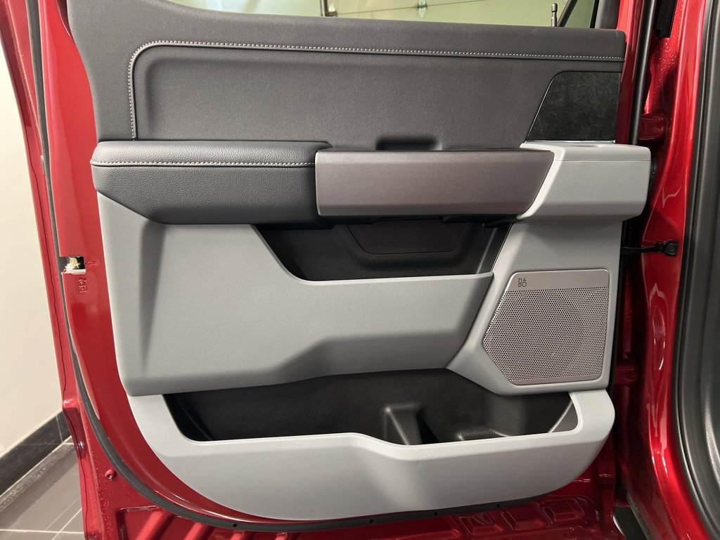 New 2026 Ford F250 XLT w/ XLT Premium Package image 36