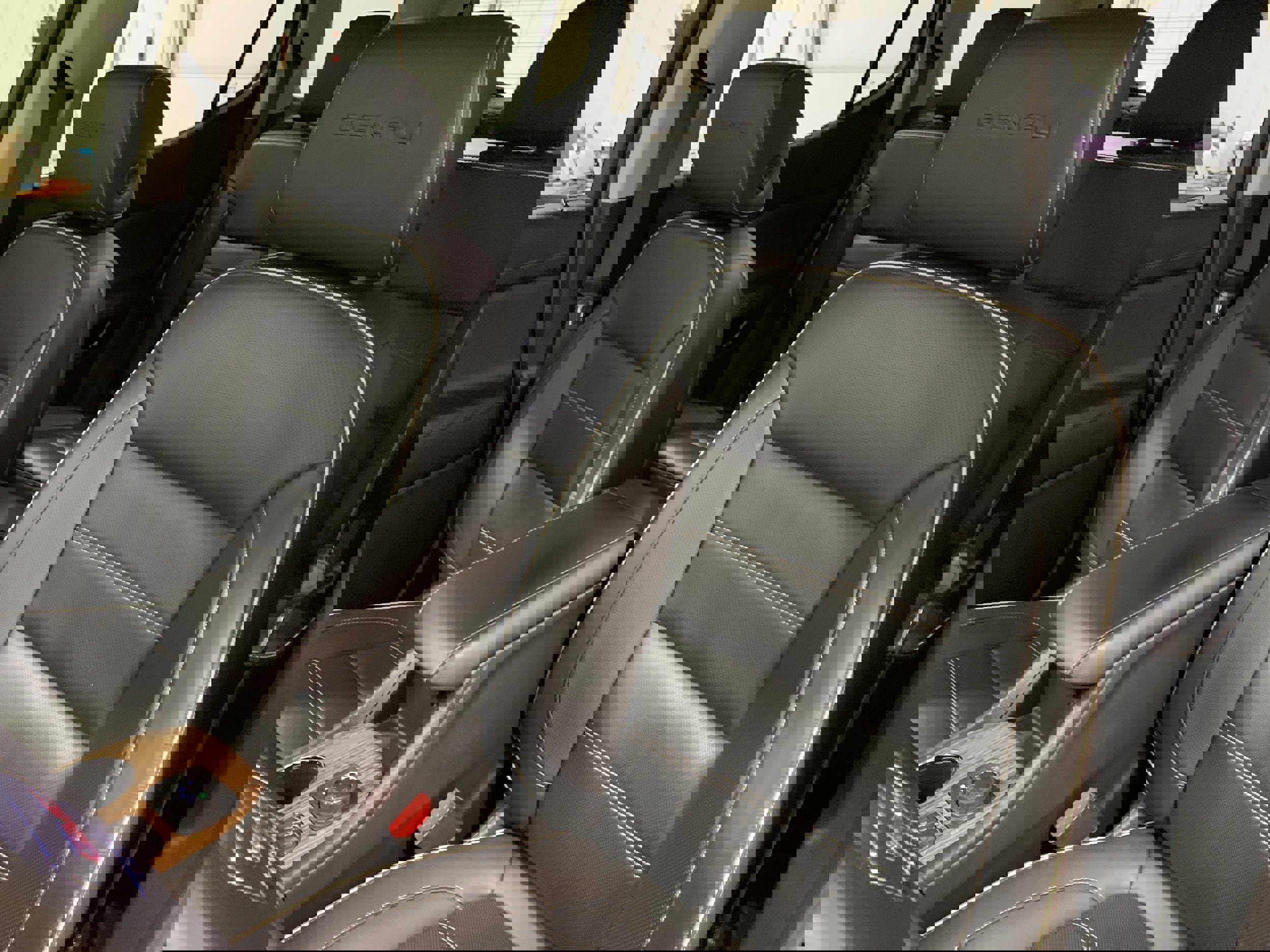 Used 2019 GMC Acadia Denali w/ Technology Package image 6