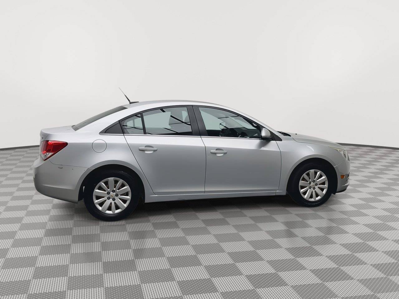 Used 2011 Chevrolet Cruze LT FWD image 31