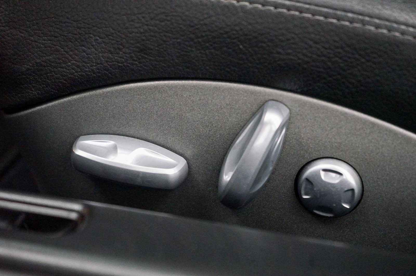 Used 2009 Porsche 911 Carrera S image 31