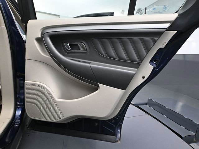 Used 2011 Ford Taurus SEL w/ 201A Rapid Spec Order Code image 36