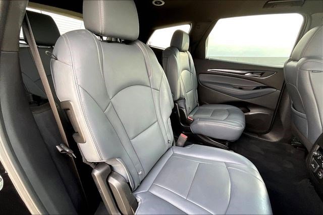 Used 2024 Buick Enclave Premium image 32