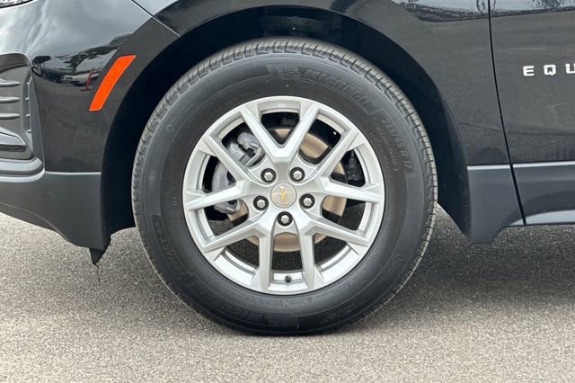 Used 2023 Chevrolet Equinox LS FWD image 30