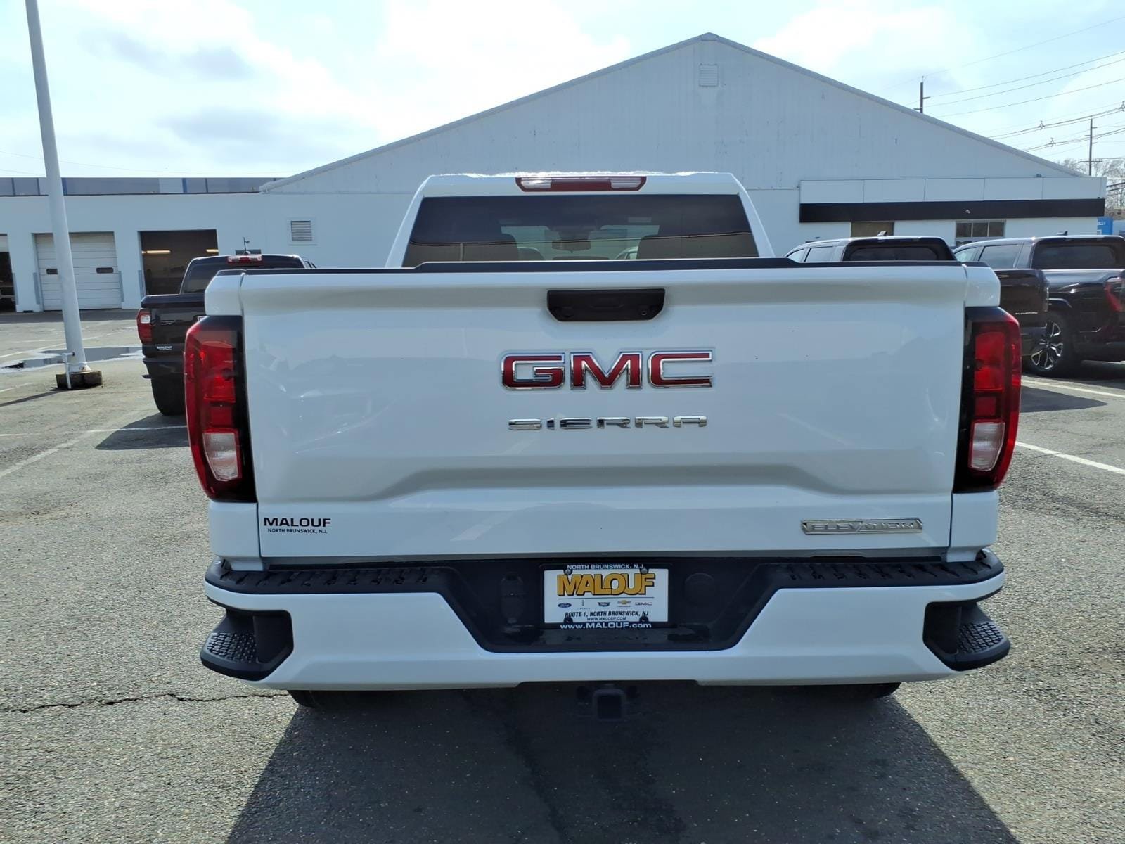 New 2026 GMC Sierra 1500 Elevation image 5