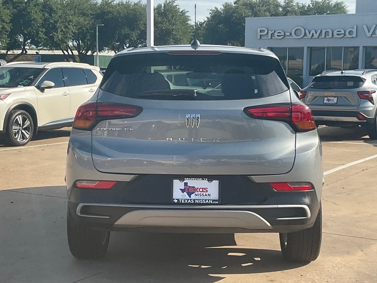 Used 2025 Buick Encore GX Preferred FWD image 5