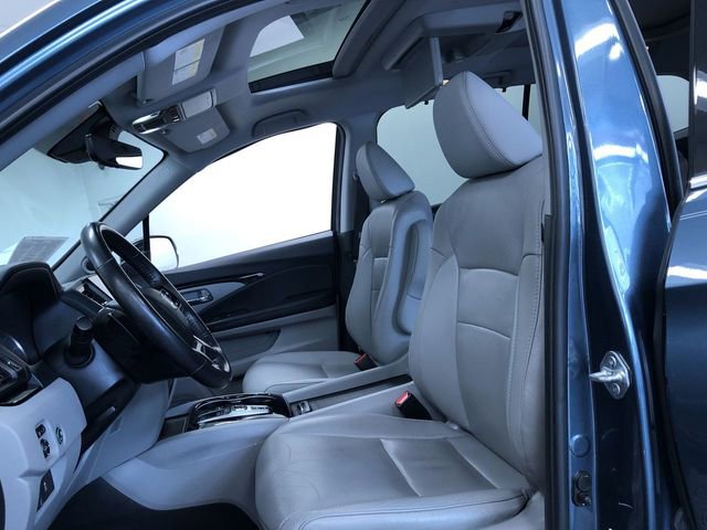 Used 2019 Honda Pilot Elite image 18