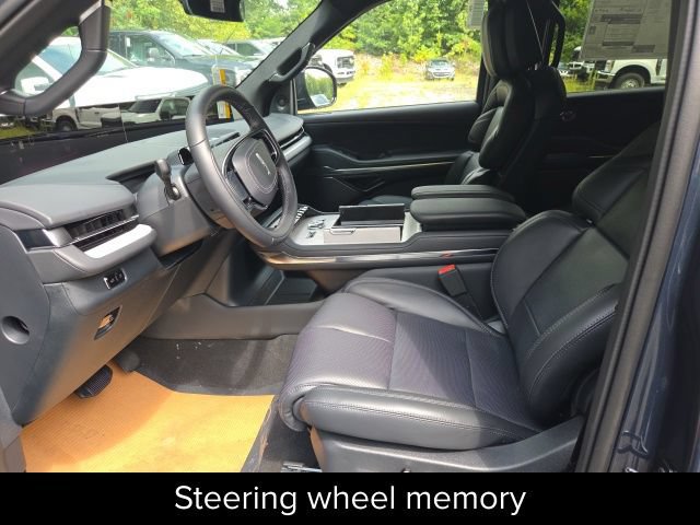 New 2027 Lincoln Navigator Reserve w/ Jet Appearance Package AWD/4WD image 18