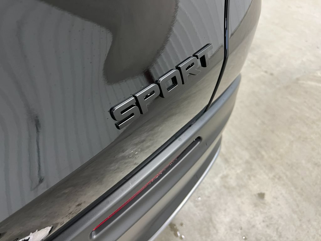 Used 2023 Honda HR-V Sport image 6