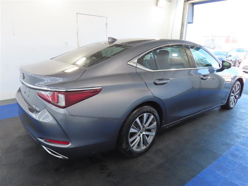 Used 2020 Lexus ES 350 w/ Premium Package FWD image 14