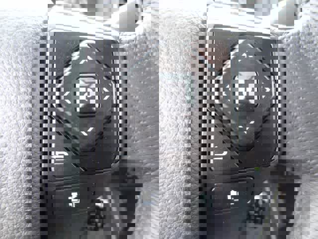 Used 2021 Toyota Tacoma TRD Off-Road w/ Technology Package image 18