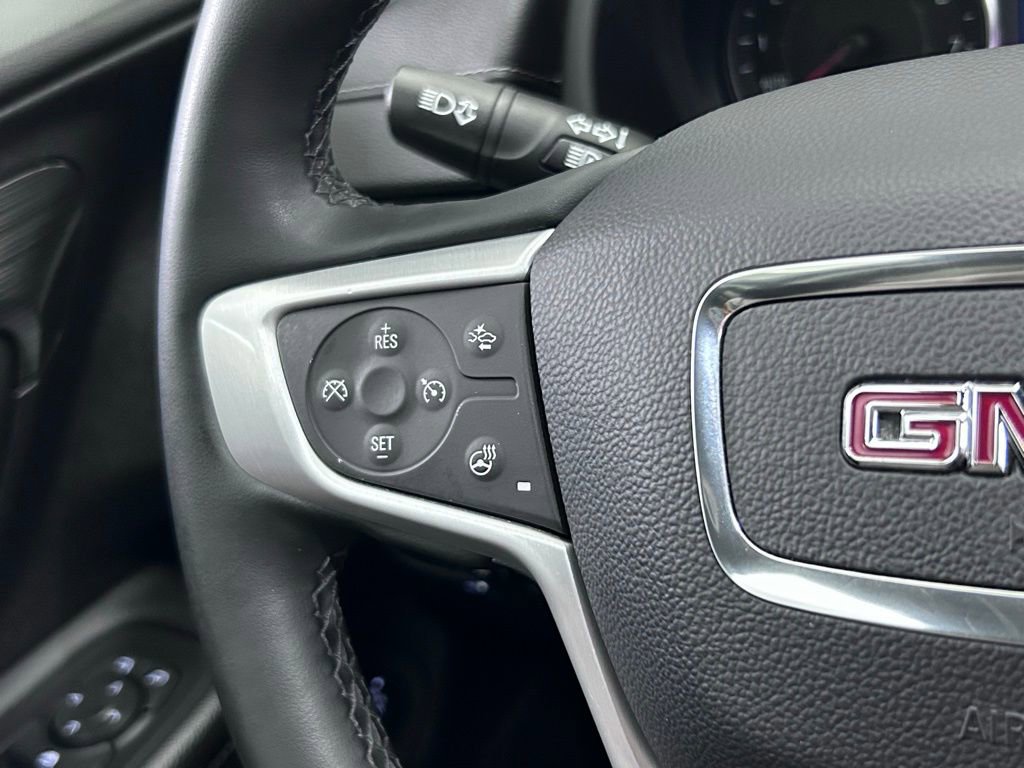 Used 2023 GMC Terrain SLT image 42