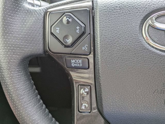 Used 2021 Toyota 4Runner TRD Off-Road Premium w/ Moonroof Package AWD/4WD image 27