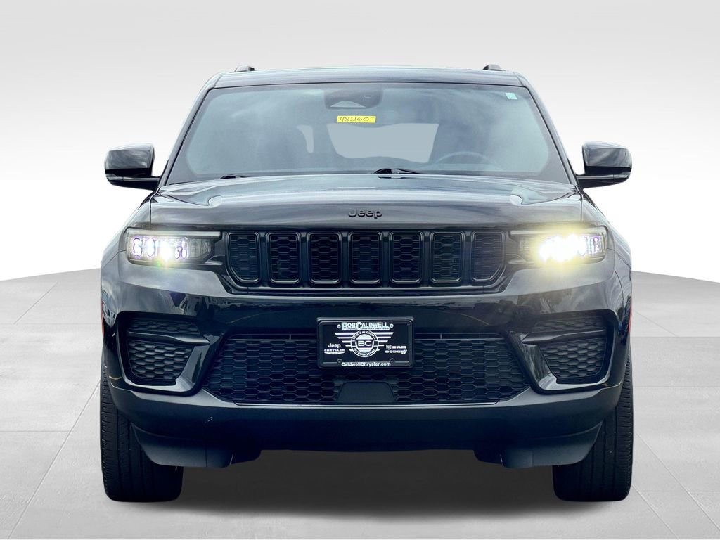Used 2023 Jeep Grand Cherokee Altitude AWD/4WD video 2