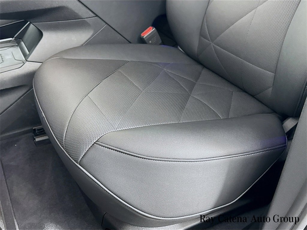 Used 2025 BMW iX xDrive50 w/ Premium Package image 20