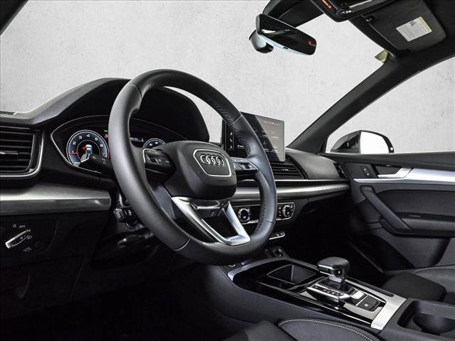 Certified 2024 Audi Q5 2.0T Premium w/ Summer of Audi Package AWD/4WD image 10