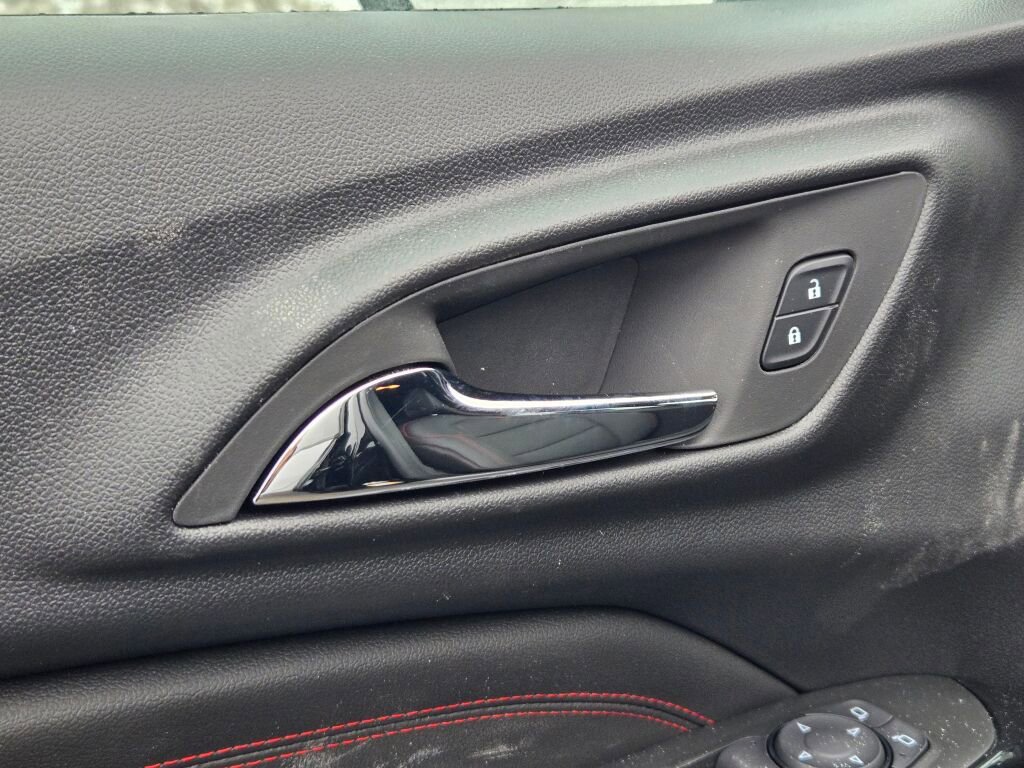 New 2026 Chevrolet Trax RS w/ Driver Confidence Package image 20