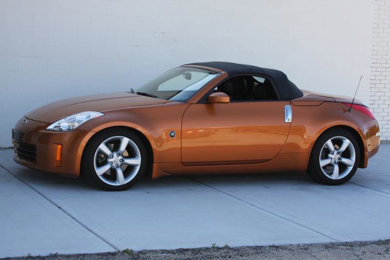 Used 2006 Nissan 350Z Touring RWD image 26