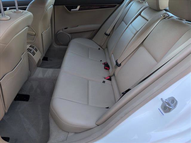 Used 2013 Mercedes-Benz C 250 Sedan image 20
