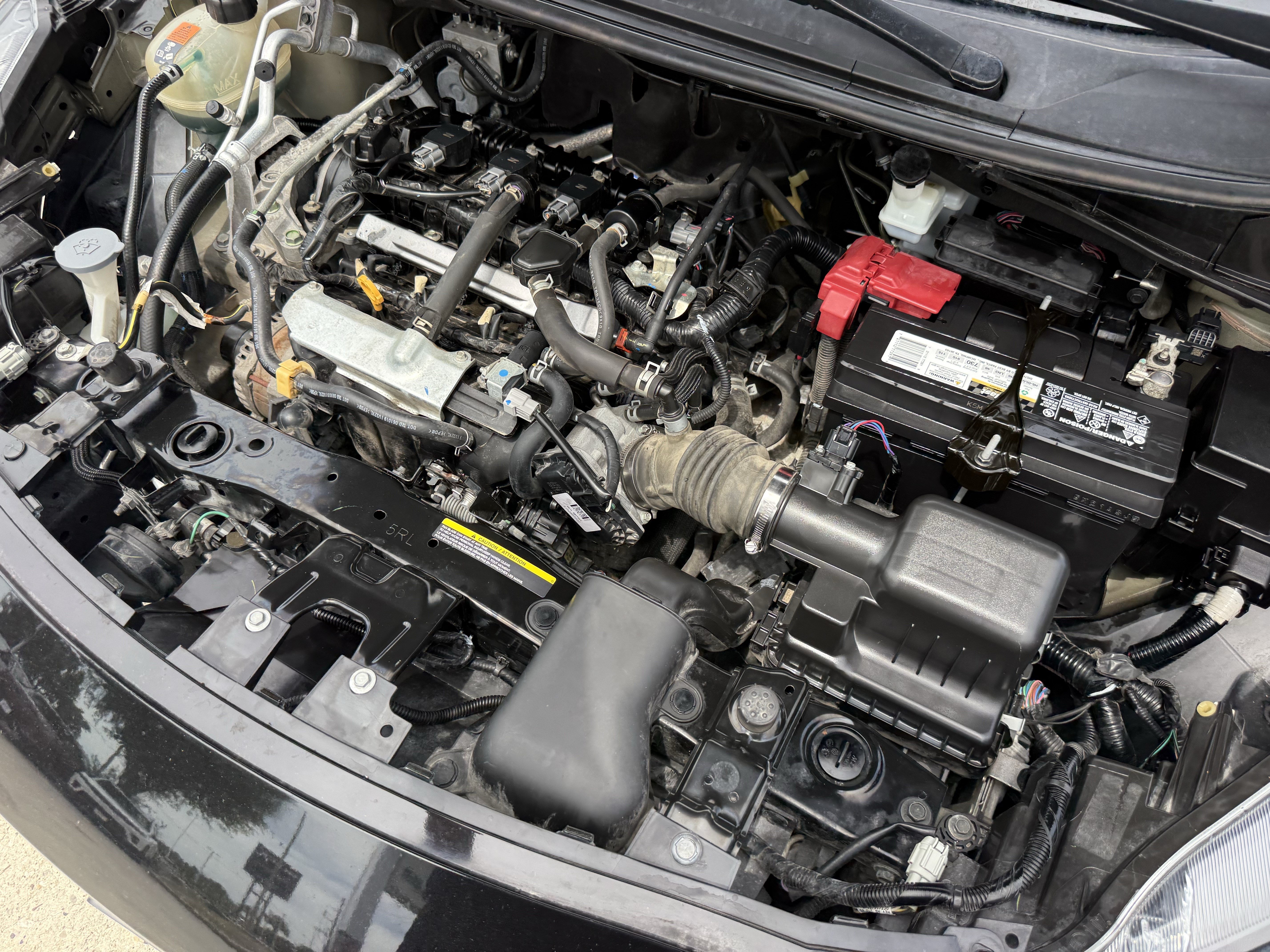 Used 2020 Nissan Versa S FWD image 30