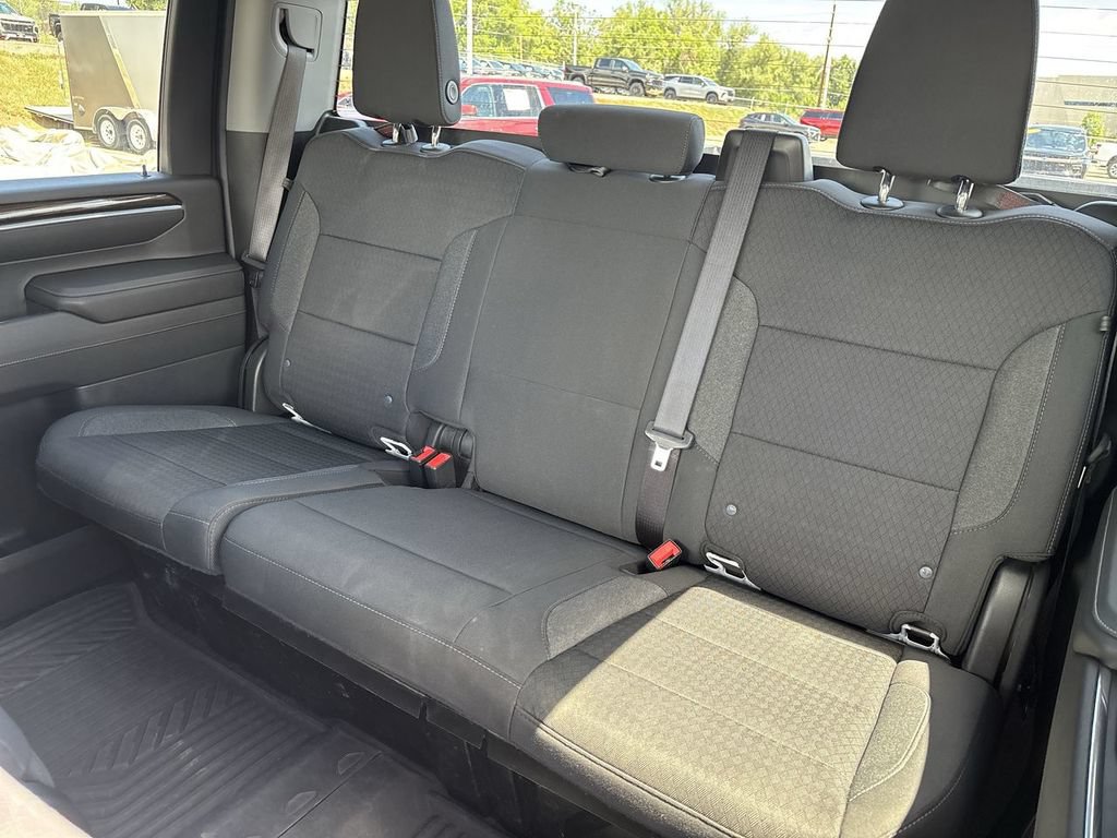 Used 2024 Chevrolet Silverado 2500 LT w/ Convenience Package AWD/4WD image 28
