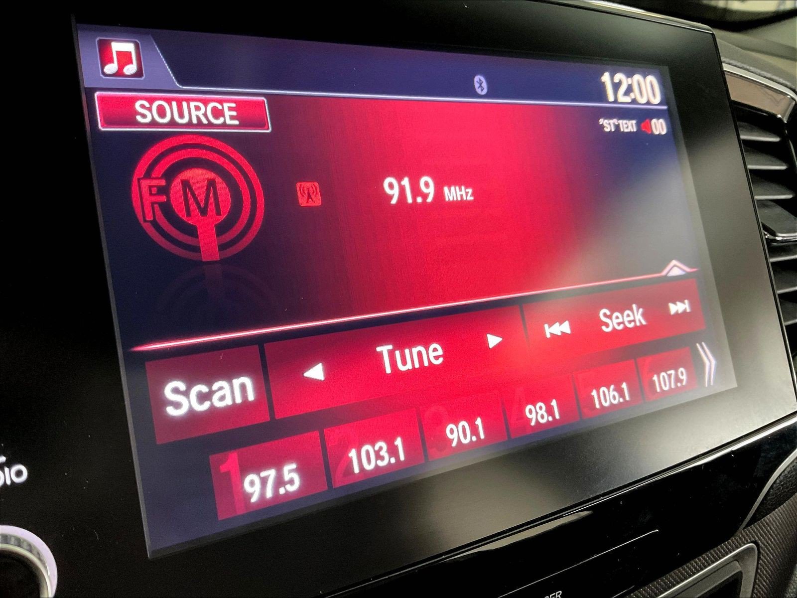 Used 2021 Honda Ridgeline Sport image 39