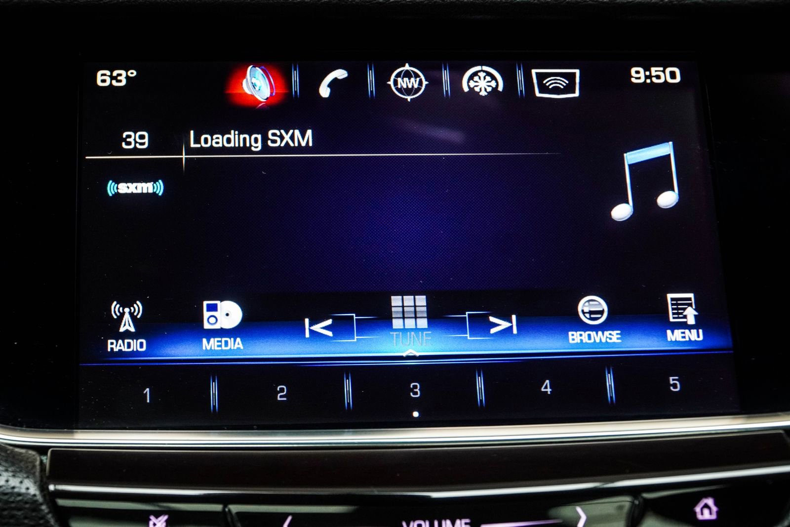 Used 2017 Cadillac XT5 Luxury w/ Driver Awareness Package image 21