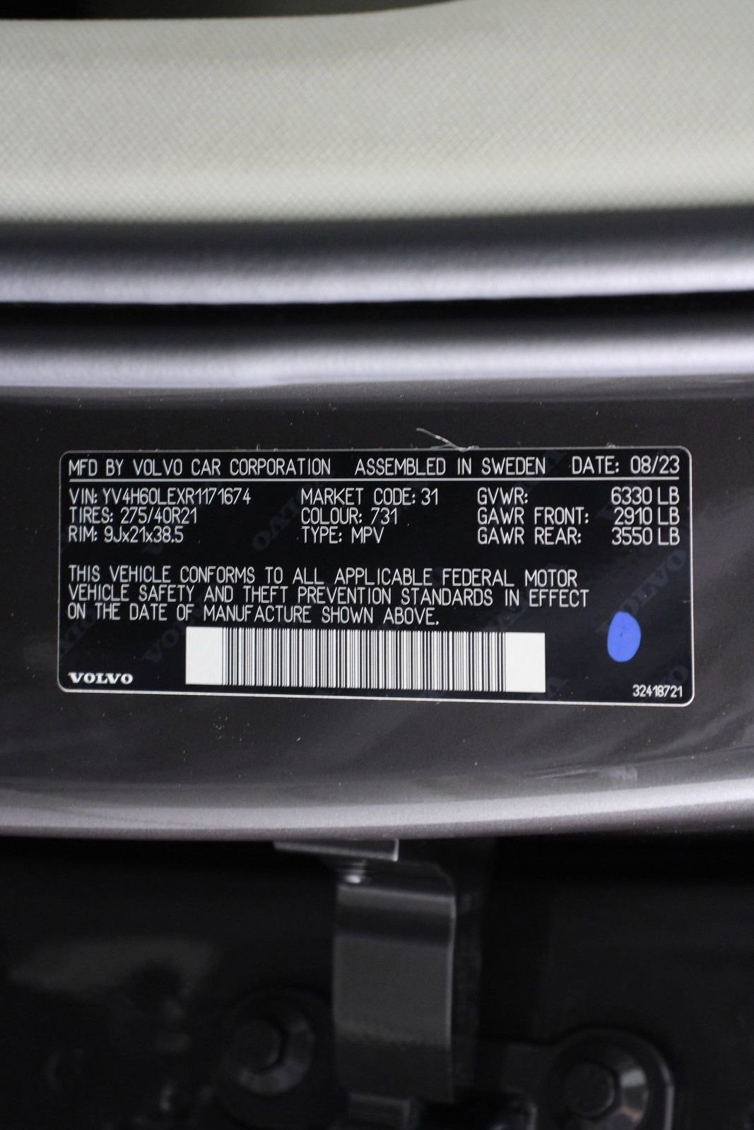 Certified 2024 Volvo XC90 T8 Plus w/ Protection Package Premier image 16