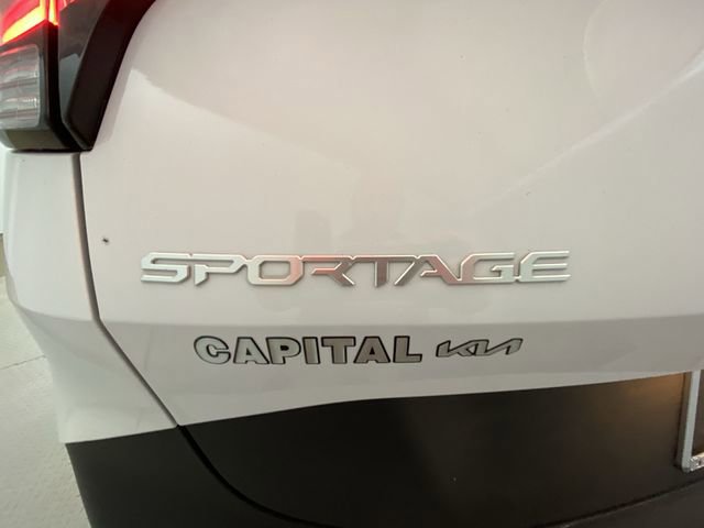Used 2023 Kia Sportage EX image 26