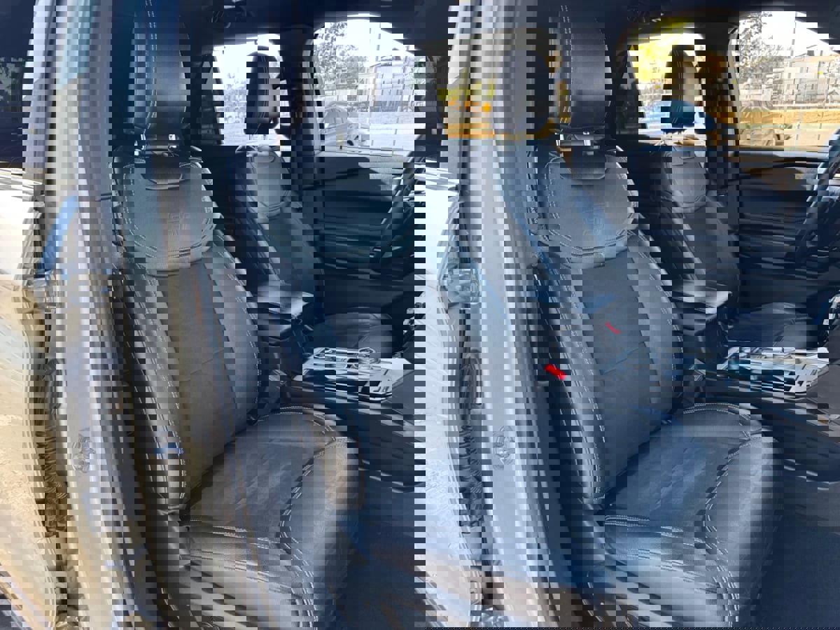 Used 2022 Ford Explorer ST w/ ST Street Pack image 19