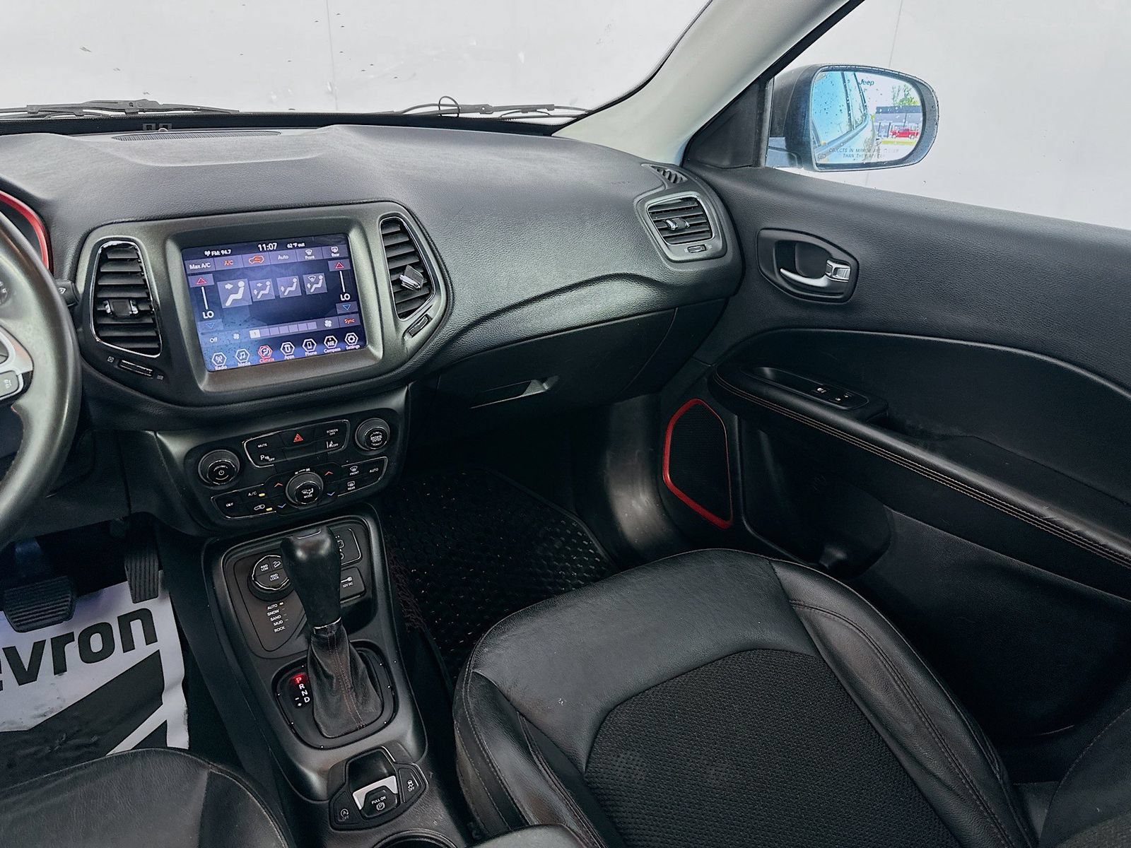 Used 2021 Jeep Compass Trailhawk AWD/4WD image 23