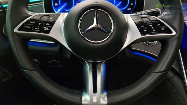 Used 2023 Mercedes-Benz EQE 500 4MATIC Sedan image 75