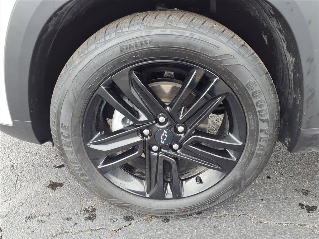 Used 2026 Chevrolet Trax ACTIV w/ Driver Confidence Package FWD image 30