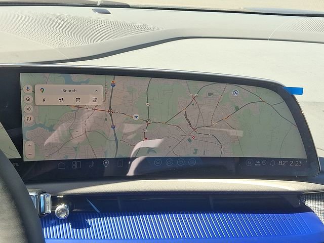 New 2025 Cadillac Optiq Sport 1 image 17